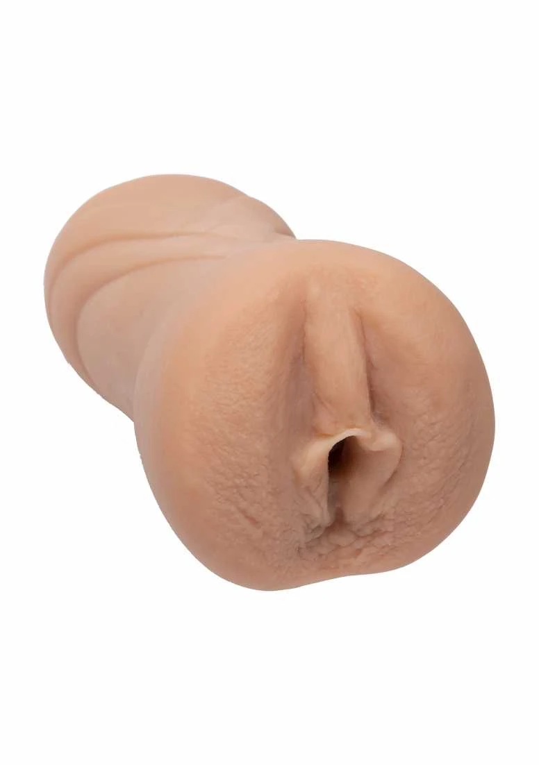 Ariana Marie ULTRASKYN Pocket Pussy 3 Ariana Marie ULTRASKYN Pocket Pussy