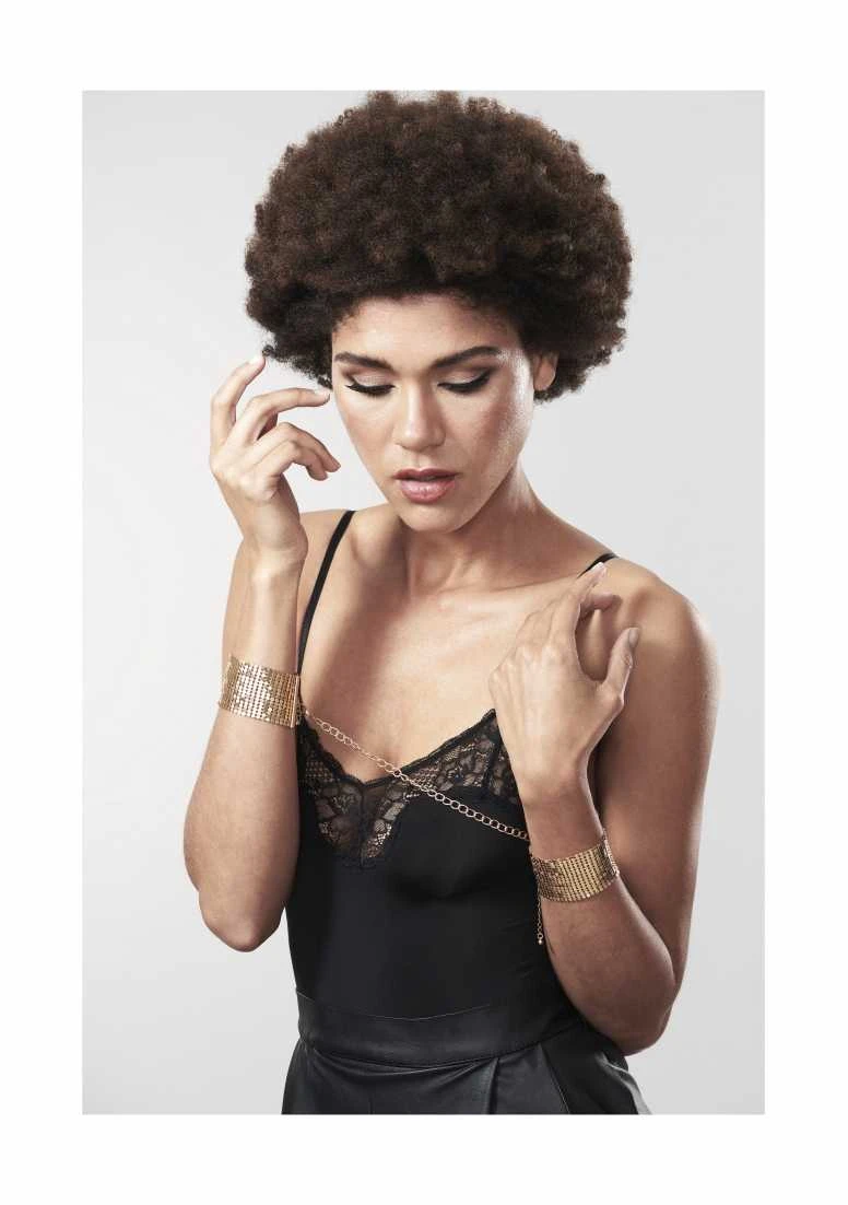 Desir Métallique – Gold Metallic Mesh Handcuffs 3 Desir Métallique – Gold Metallic Mesh Handcuffs
