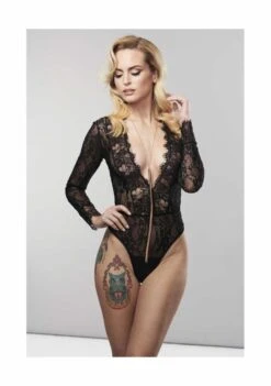 Magnifique – Metallic Chain Whip / Necklace – Gold